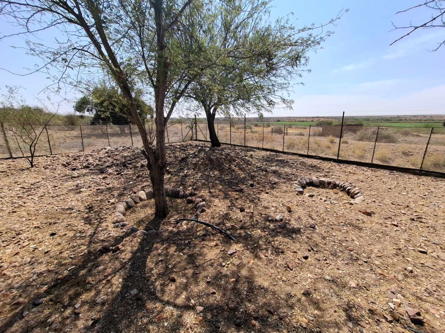 4 Bedroom Property for Sale in Karos Northern Cape